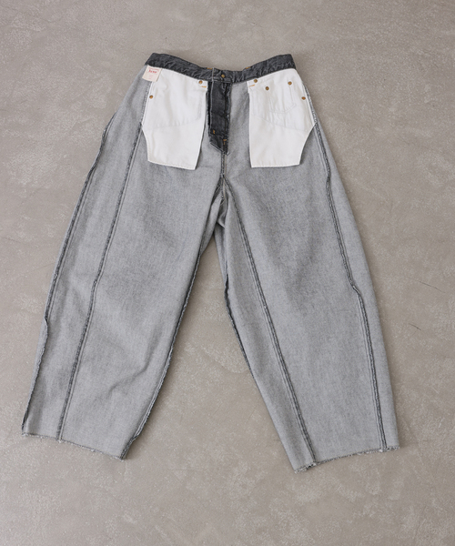 JOURNAL STANDARD LUXE（ジャーナルスタンダード　ラックス）の「13OZデニム スウィッチパンツ（BLK）（デニムパンツ・レディース・ブラック・SMALL/MEDIUM）」の10枚目の写真