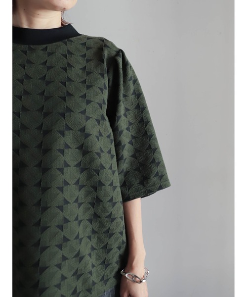 FIL DE FER(フィルデフェール)の「幾何学JQジャージー モックネックP/O(Tシャツ/カットソー・レディース・ホワイト/オリーブ・FREE)」の20枚目の写真