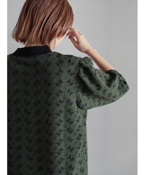 FIL DE FER(フィルデフェール)の「幾何学JQジャージー モックネックP/O(Tシャツ/カットソー・レディース・ホワイト/オリーブ・FREE)」の21枚目の写真