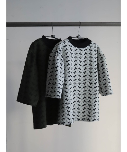 FIL DE FER(フィルデフェール)の「幾何学JQジャージー モックネックP/O(Tシャツ/カットソー・レディース・ホワイト/オリーブ・FREE)」の10枚目の写真