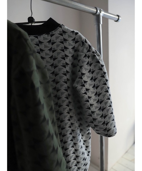 FIL DE FER(フィルデフェール)の「幾何学JQジャージー モックネックP/O(Tシャツ/カットソー・レディース・ホワイト/オリーブ・FREE)」の4枚目の写真