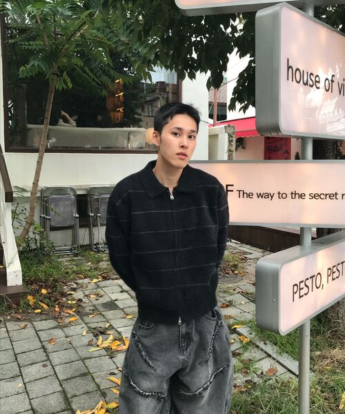 P.IN.O(ピインオ)の「ヘアリークロップストライプジャケット - ブラック(カーディガン/ボレロ・メンズ・その他・MEDIUM/LARGE)」の9枚目の写真