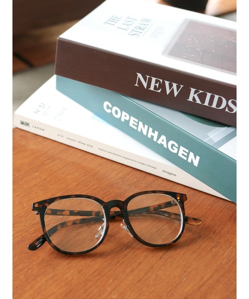 Ungrid(アングリッド)の「スクエアフレーム伊達メガネ(メガネ・レディース・ブラウン/ブラック・FREE)」の14枚目の写真