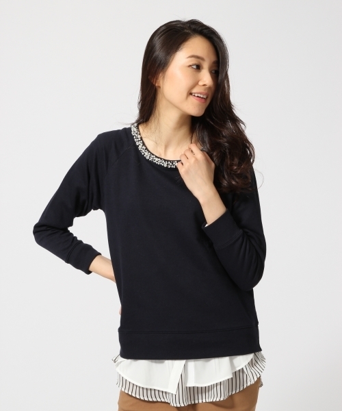 GLOBAL WORK（グローバルワーク）の「ネックビジューウラケプルオーバー2/708300（Tシャツ/カットソー・レディース・オフホワイト/グレー/その他2/カーキ/ネイビー/ブラウン/ライトグレー・LARGE/SMALL/MEDIUM）」の6枚目の写真