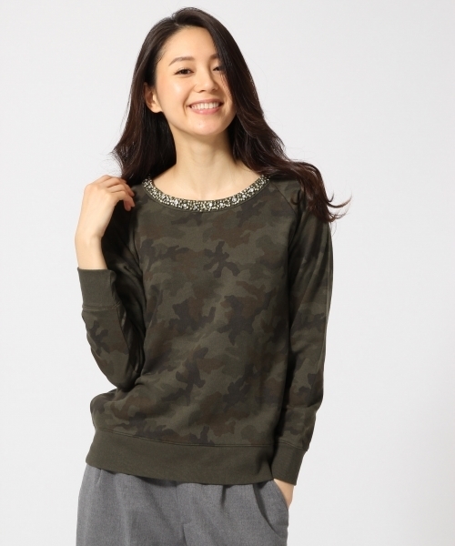 GLOBAL WORK（グローバルワーク）の「ネックビジューウラケプルオーバー2/708300（Tシャツ/カットソー・レディース・オフホワイト/グレー/その他2/カーキ/ネイビー/ブラウン/ライトグレー・LARGE/SMALL/MEDIUM）」の5枚目の写真