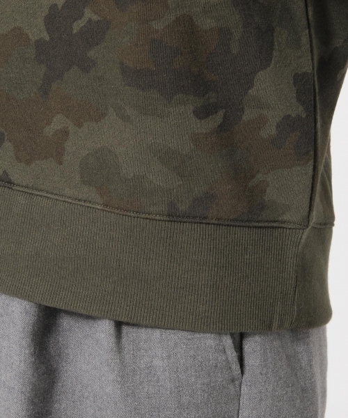 GLOBAL WORK（グローバルワーク）の「ネックビジューウラケプルオーバー2/708300（Tシャツ/カットソー・レディース・オフホワイト/グレー/その他2/カーキ/ネイビー/ブラウン/ライトグレー・LARGE/SMALL/MEDIUM）」の15枚目の写真