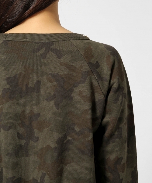 GLOBAL WORK（グローバルワーク）の「ネックビジューウラケプルオーバー2/708300（Tシャツ/カットソー・レディース・オフホワイト/グレー/その他2/カーキ/ネイビー/ブラウン/ライトグレー・LARGE/SMALL/MEDIUM）」の17枚目の写真