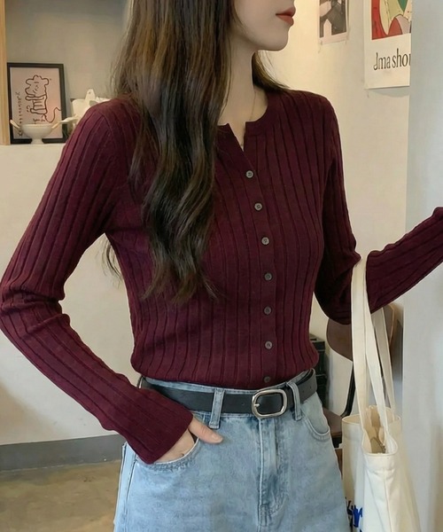 cammie(キャミー)の「ボタンデザインリブトップス(ニット/セーター・レディース・ワインレッド/イエロー/ネイビー・F)」の12枚目の写真