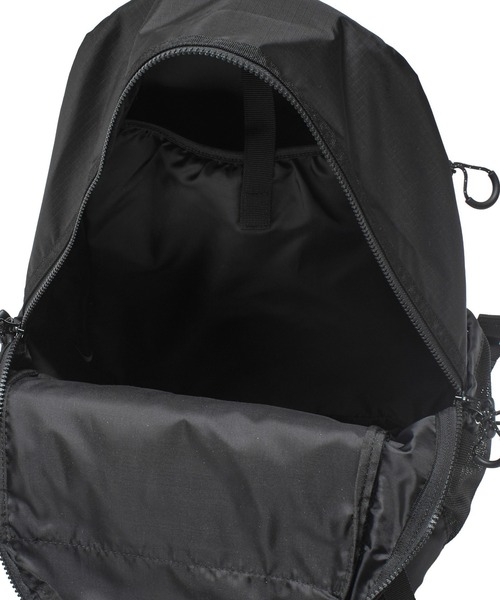 X-girl（エックスガール）の「MILLS LOGO RUBBER PATCH BUNGEE CORD BACKPACK（バックパック/リュック・レディース・ブラック/ベージュ・ONE SIZE）」の16枚目の写真