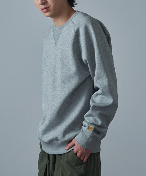 Carhartt WIP（カーハートダブリューアイピー）の「【Carhartt WIP】CHASE SWEATSHIRT I033660（スウェット・メンズ・オリーブ/グレー・M/L）」の4枚目の写真