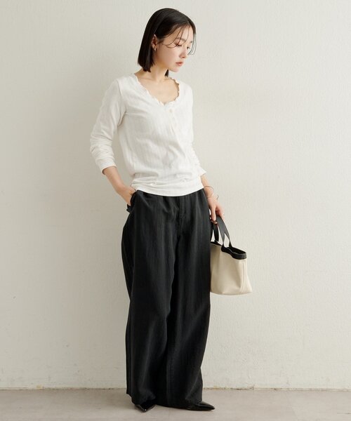 Omekashi(オメカシ)の「針抜きロングTシャツ(Tシャツ/カットソー・レディース・オフホワイト/ブラック/ライトグレー・FREE)」の13枚目の写真