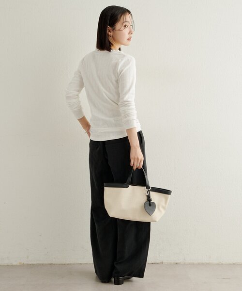 Omekashi(オメカシ)の「針抜きロングTシャツ(Tシャツ/カットソー・レディース・オフホワイト/ブラック/ライトグレー・FREE)」の14枚目の写真