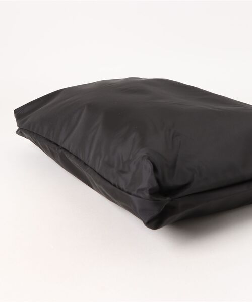 A.P.C.(アーペーセー)の「CROSSBODY BAG BACKSTAGE(ショルダーバッグ・メンズ・ブラック・ONESIZE)」の2枚目の写真