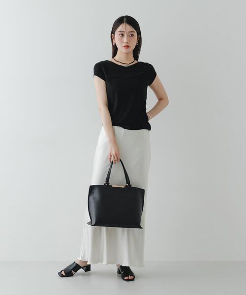 RODE SKO(ロデスコ)の「メタル2WAY A4トートバッグ(ビジネスバッグ・レディース・ライトピンク/ブラック/モカ・ONE)」の11枚目の写真
