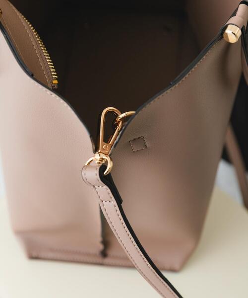 RODE SKO（ロデスコ）の「メタル2WAY A4トートバッグ（トートバッグ・レディース・ライトピンク/ブラック/モカ・ONE）」の16枚目の写真