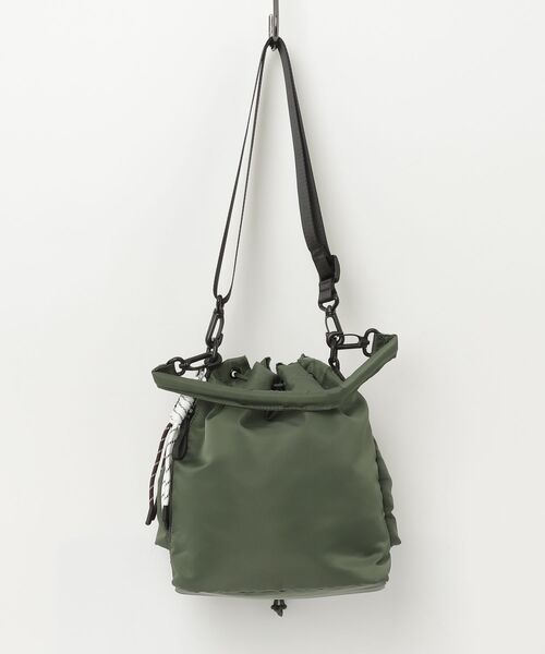 BEAMS HEART（ビームスハート）の「YG.巾着 2WAY BAG（トートバッグ・メンズ・オリーブ/ブラック・ONE SIZE）」の3枚目の写真