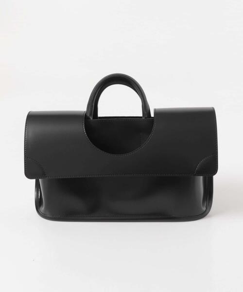 PIENI(ピエニ)の「PIENI AORI M(ハンドバッグ・レディース・ブラック/イエロー系その他・-)」の3枚目の写真