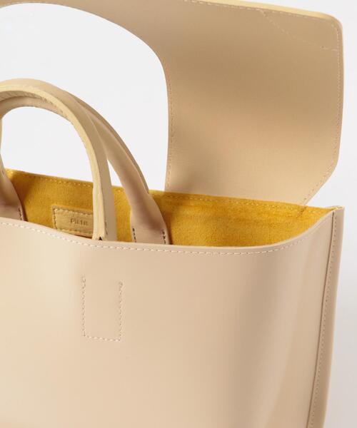 PIENI(ピエニ)の「PIENI AORI M(ハンドバッグ・レディース・ブラック/イエロー系その他・-)」の9枚目の写真