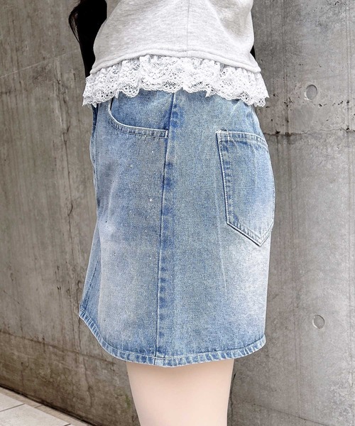 INGNI(イング)の「ラインストーンデニムミニスカート(セットアップ対応)(スカート・レディース・ブルー系その他/ブルー系その他3/グレー・FREE)」の16枚目の写真