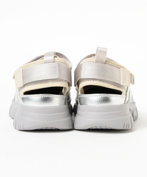 Ray BEAMS(レイビームス)の「【WEB限定】SHAKA / OTTER TRAIL AT(その他シューズ・レディース・シルバー/ブラック・4/6/7/5)」の6枚目の写真