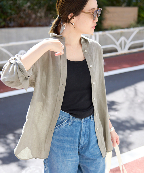 SLOBE IENA(スローブイエナ)の「《追加》リネンコットンレギュラーシャツ(シャツ/ブラウス・レディース・カーキ/ダークパープル/ホワイト系その他/ブラウン/イエロー・FREE)」の14枚目の写真