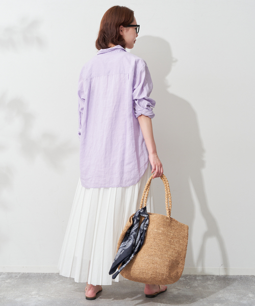 SLOBE IENA(スローブイエナ)の「《追加》リネンコットンレギュラーシャツ(シャツ/ブラウス・レディース・カーキ/ダークパープル/ホワイト系その他/ブラウン/イエロー・FREE)」の22枚目の写真