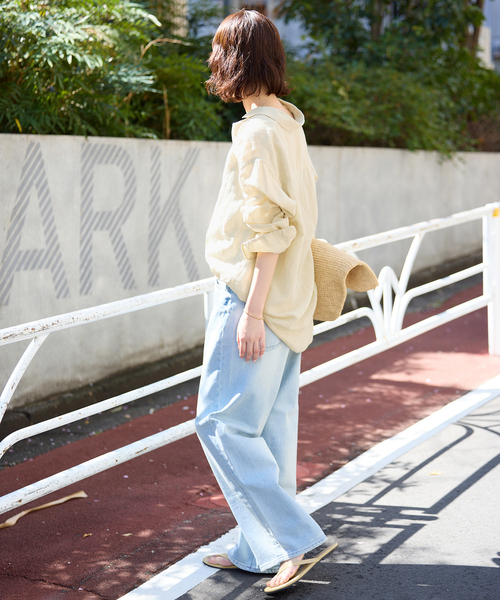 SLOBE IENA(スローブイエナ)の「《追加》リネンコットンレギュラーシャツ(シャツ/ブラウス・レディース・カーキ/ダークパープル/ホワイト系その他/ブラウン/イエロー・FREE)」の17枚目の写真
