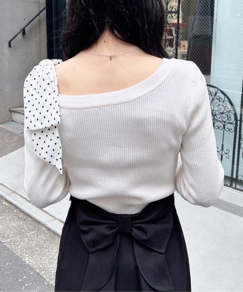 INGNI（イング）の「ワンショルドット肩リボンニット（ニット/セーター・レディース・ブラック/オフホワイト・M）」の12枚目の写真