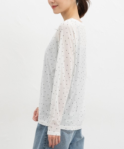 Honeys(ハニーズ)の「シアーTシャツ(Tシャツ/カットソー・レディース・ホワイト系その他/アイボリー/ブルー/ブラック/ライム・L/M/LL/S)」の13枚目の写真