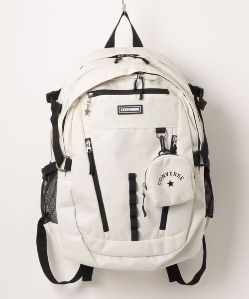 CONVERSE(コンバース)の「【CONVERSE】CV RUBBER PATCH BACKPACK / コンバース ラバーパッチロゴ バックパック(バックパック/リュック・メンズ・シルバーグレー/ベージュ/ブラック/アイボリー・FREE)」の1枚目の写真