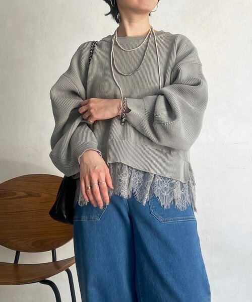 un dix cors(アンディコール)の「裾レースニットレイヤードプルオーバー(ニット/セーター・レディース・オフホワイト/グレー/ブラック・FREE)」の6枚目の写真
