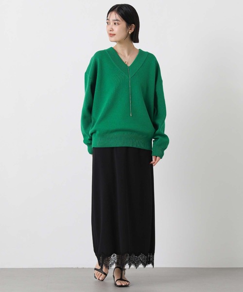 Gready Brilliant（グレディブリリアン）の「ダブルフェイスバックロゴＶネックニット（ニット/セーター・レディース・トップグレー/グリーン・FREE）」の18枚目の写真