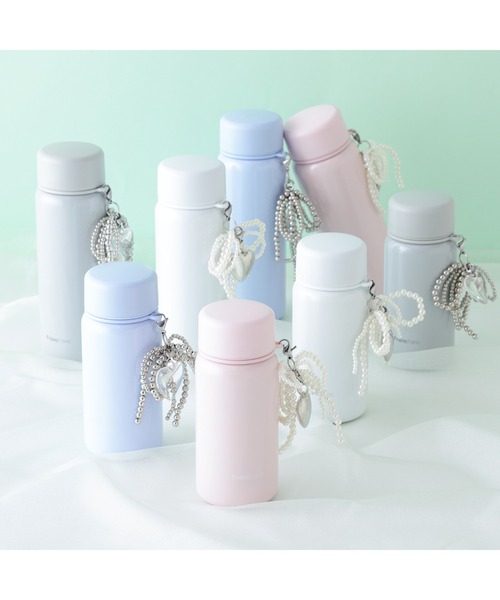 Francfranc（フランフラン）の「チャーム ステンレスボトル 350ml ブルー 水筒 マイボトル（水筒・レディース・ブルー・FREE）」の2枚目の写真