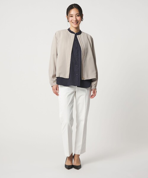 A DAY IN THE LIFE UNITED ARROWS(アデイインザライフユナイテッドアローズ)の「ツイル ノーカラー ブルゾン ‐ウォッシャブル‐<A DAY IN THE LIFE>(ブルゾン・レディース・ベージュ/ダークグレー・FREE)」の4枚目の写真