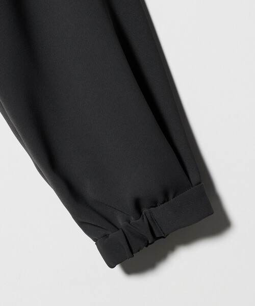 A DAY IN THE LIFE UNITED ARROWS(アデイインザライフユナイテッドアローズ)の「ツイル ノーカラー ブルゾン ‐ウォッシャブル‐<A DAY IN THE LIFE>(ブルゾン・レディース・ベージュ/ダークグレー・FREE)」の11枚目の写真