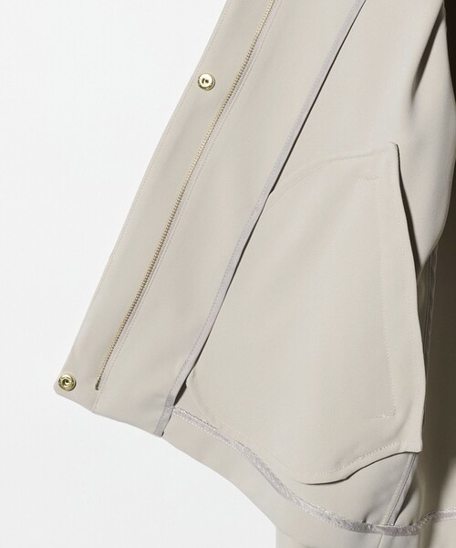 A DAY IN THE LIFE UNITED ARROWS(アデイインザライフユナイテッドアローズ)の「ツイル ノーカラー ブルゾン ‐ウォッシャブル‐<A DAY IN THE LIFE>(ブルゾン・レディース・ベージュ/ダークグレー・FREE)」の18枚目の写真