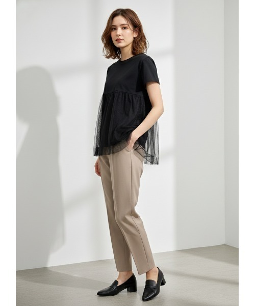 Belta attrice(ベルタアトリーチェ)の「裾バルーンチュール切り替え半袖カットソー(Tシャツ/カットソー・レディース・ブラック/ネイビー/ホワイト・FREE)」の9枚目の写真