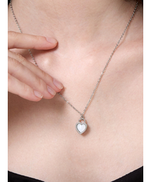 L'OMBRILLANT（ロンブリアン）の「モンハートシェルヴィンテージネックレス（ネックレス）」