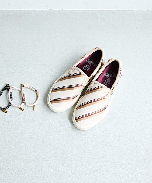 Au BANNISTER（オゥバニスター）の「【シルクネクタイ生地使用】スリッポンスニーカー（スニーカー・レディース・ベージュ/ピンク/ブラック・S/M/L）」の14枚目の写真