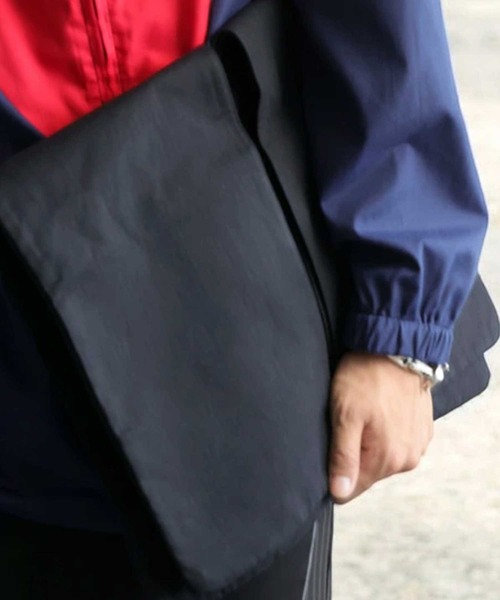 antiqua（アンティカ）の「REC BAGB レコードバッグ（トートバッグ・レディース・カーキ/ブラック・ONESIZE）」の5枚目の写真