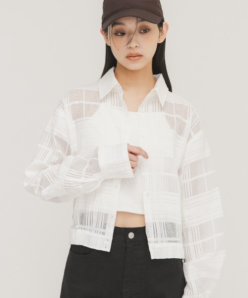 KBF(ケイビーエフ)の「シアーチェックコンパクトシャツ(シャツ/ブラウス・レディース・ブラック/ライトグレー/オフホワイト・ONE)」の4枚目の写真