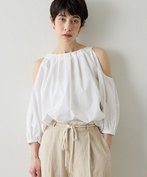 THE PAUSE（ザ ポーズ）の「【THE PAUSE】オープンショルダーブラウス（シャツ/ブラウス・レディース・ブラック/オフホワイト・FREE）」の4枚目の写真