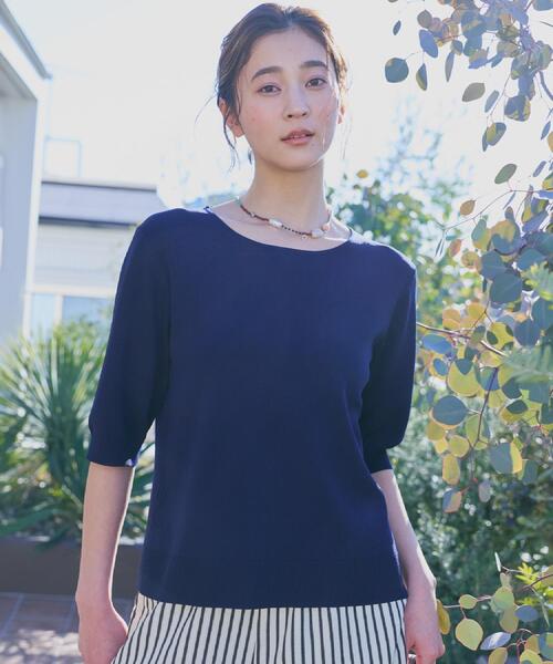 THE SHOP TK (ザ ショップ ティーケー )の「【S-XL/ひんやりタッチ】美しさ際立つ 6分袖ニット 洗濯機OK/UVケア/毛玉になりにくい(ニット/セーター・レディース・グリーン/アイボリー系2/ネイビー系5/ブラック/ブルー/ワインレッド/サンドベージュ・12/13/14/11)」の18枚目の写真