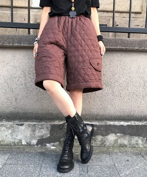 SallyLunn(サリーラン)の「キルティング ハーフパンツ(その他パンツ・レディース・ブラウン/ブラック・LARGE/MEDIUM)」の1枚目の写真