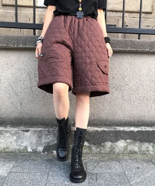 SallyLunn(サリーラン)の「キルティング ハーフパンツ(その他パンツ・レディース・ブラウン/ブラック・LARGE/MEDIUM)」の15枚目の写真