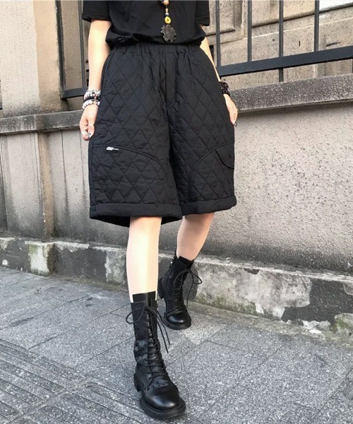SallyLunn(サリーラン)の「キルティング ハーフパンツ(その他パンツ・レディース・ブラウン/ブラック・LARGE/MEDIUM)」の8枚目の写真