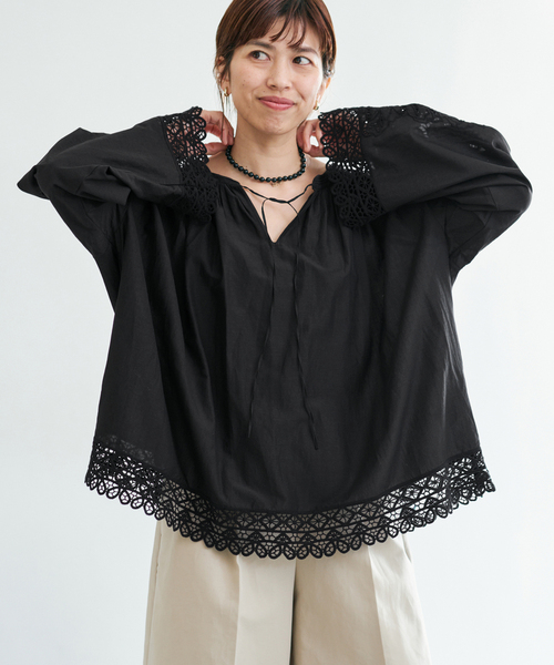 IENA（イエナ）の「カットワークレースブラウス（シャツ/ブラウス・レディース・ブラック/ホワイト・FREE）」の11枚目の写真