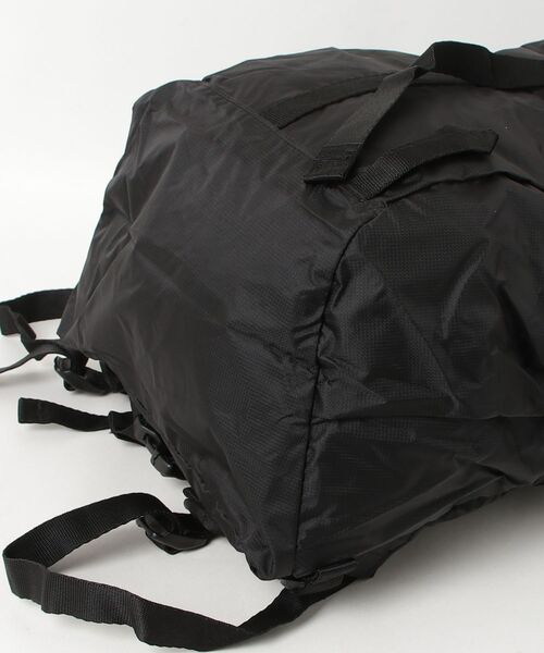 karrimor（カリマー）の「mars top load 27（バックパック/リュック・メンズ・ブラック/ライトグレー系/ネイビー/ミント・FREE）」の6枚目の写真