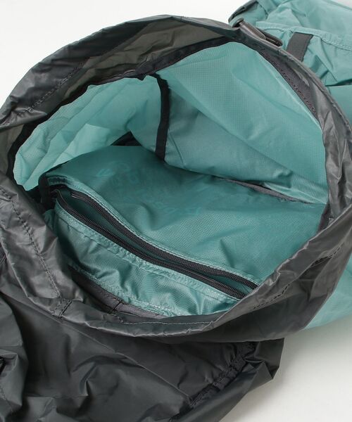 karrimor（カリマー）の「mars top load 27（バックパック/リュック・メンズ・ブラック/ライトグレー系/ネイビー/ミント・FREE）」の10枚目の写真