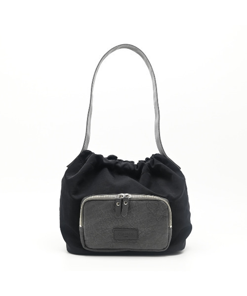 CLEDRAN（クレドラン）の「【軽量 レザーポケット】 CL3962 LIMO ZIP POCKET TOTE（ショルダーバッグ・レディース・ブラック/チャコール/ダークベージュ・FREE）」の2枚目の写真